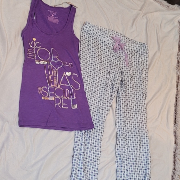 NWT VICTORIA'S SECRET TANK PAJAMA SET PURPLE XS Purple White Gold Silver Sparkle - Picture 1 of 10